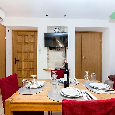 Apartman Klara Lägenhet *